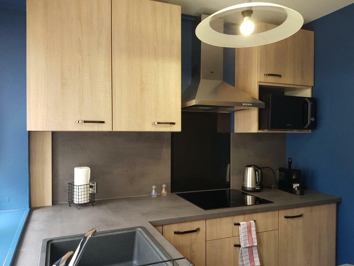 Preference - Hypercentre Avec Parking Prive Gratuit Et Lit Queen Size Apartment Поатие Екстериор снимка